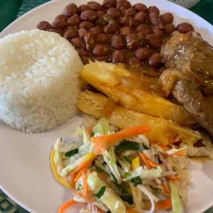Carne estofada