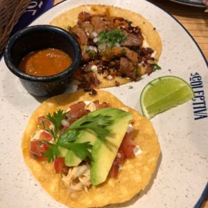 Tacos de cangrejo y lomo