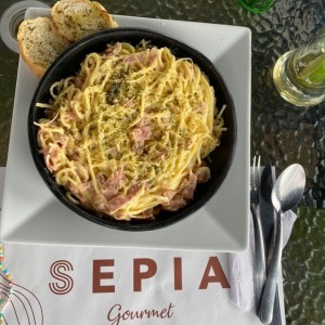 Pastas a la carbonara 