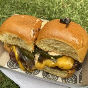 Hamburguesa especial en cielo abierto
