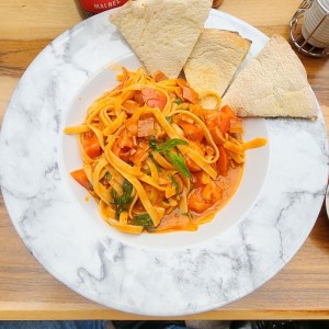 Fettuccine Amatriciana