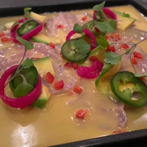 Tiradito de atun