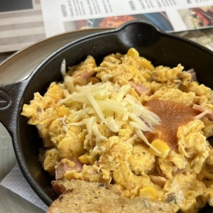 Huevos