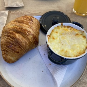 Huevos gratinados