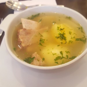 Caldo de costilla