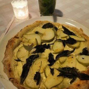 Pera Gorgonzola