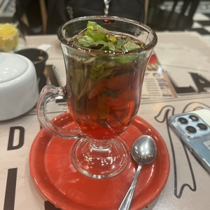 Aromática de fresa y yerbabuena 