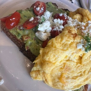 Tostada de aguacate