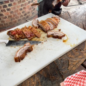 Costilla con chicharron