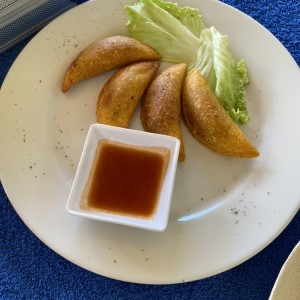 Empanadas de carne y pollo