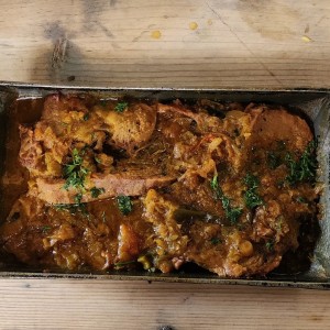Lengua en Salsa Criolla