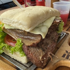 Sanduchon Asado de Tira
