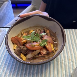 Lomo saltado