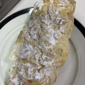 Rollito de almendra