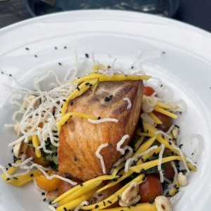 Ensalada con salmon 