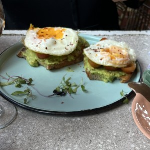 Huevos