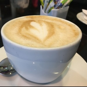 Capuchino en leche de almendras