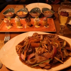 Lomo saltado