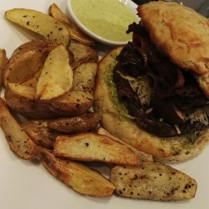 hamburguesa victor cafe 