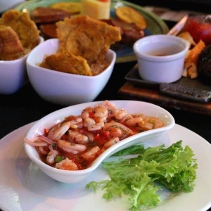 Ceviche de camarones