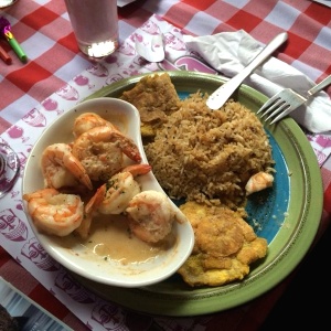 Camarones al ajillo