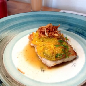 Pesca del día (salsa de Lulo)