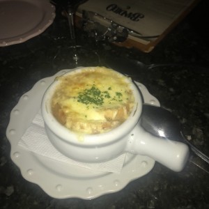 sopa de cebolla