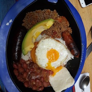 Bandeja Paisa