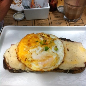 Sandwiches croque-madame