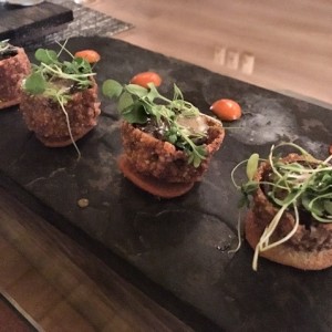 Roll de morcilla, indescriptiblemente delicioso!