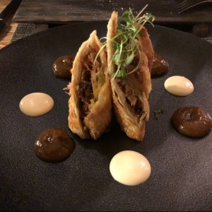 Egg roll de pato