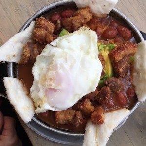 cazuela paisa