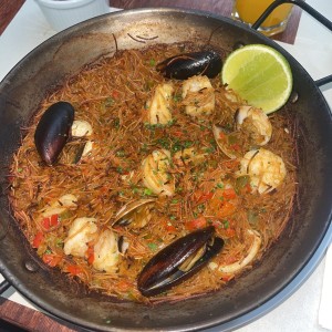 Fideua