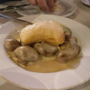 Champignon en tres quesos 