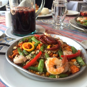 Paella marinera $38 - sangria $45