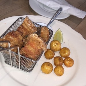 Chicharron con papas