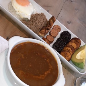 Bandeja paisa