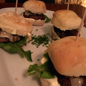Mini hamburguesas de cordero