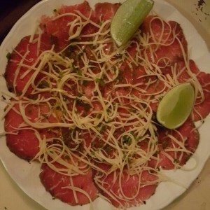 Carpaccio de res