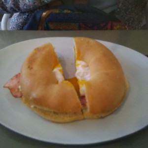 Egg sandwich