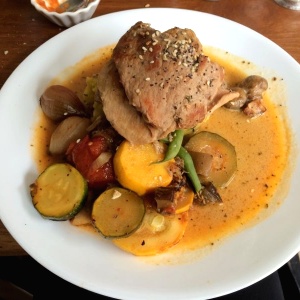 Cerdo y ratatouille