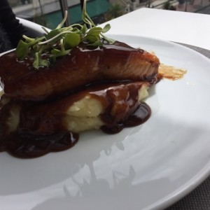 salmon en cama de pure de papa