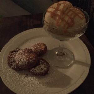 Oreo fritas con helado gourmet