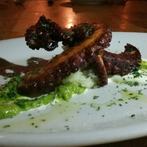 pulpo a la parrilla