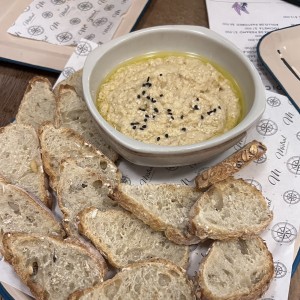 Hummus
