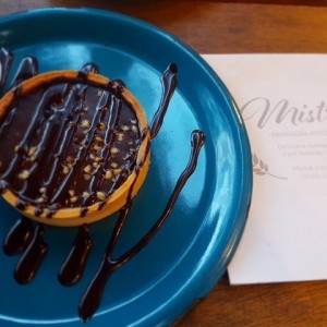 Tartaleta de chocolate y caramelo