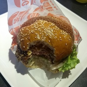 hambuergesa tradicional