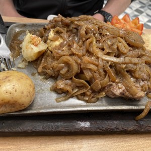 Lomo encebollado