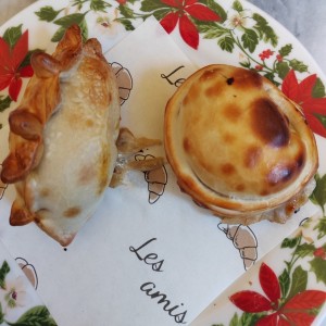 Empanaditas de queso y pollo