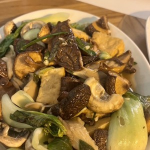 Vegetales con tofu 